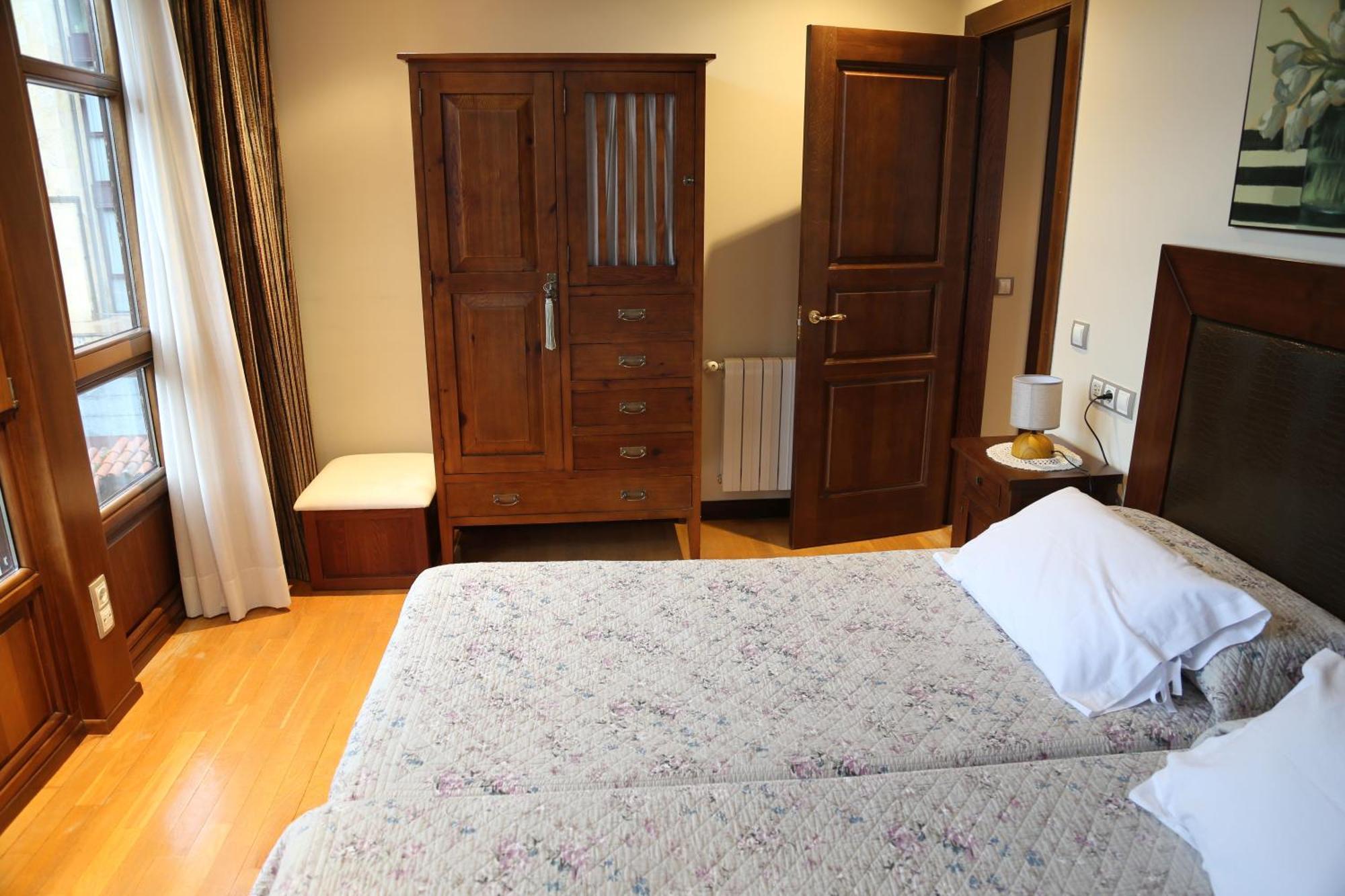 Apartamentos La Pontiga *** Infiesto Quarto foto