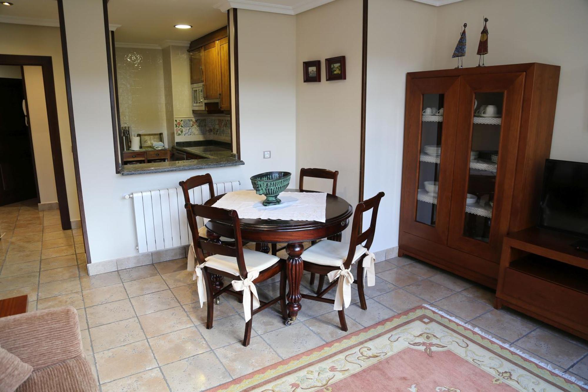 Apartamentos La Pontiga *** Infiesto Exterior foto